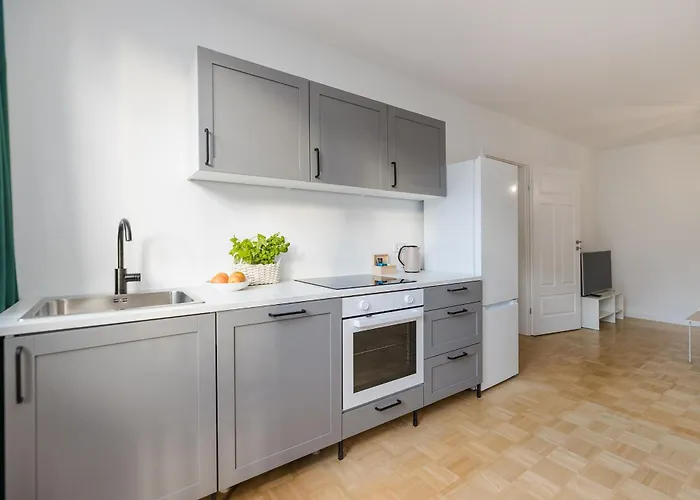 Shortstaypoland Walicow B171 Varsó