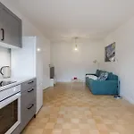 Shortstaypoland Walicow B171 *